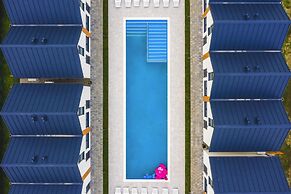 Holiday Complex With Pool, Rewal