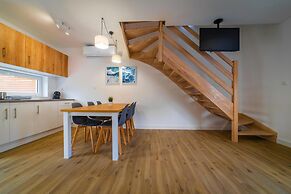 Holiday Complex With Pool, Rewal