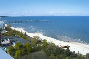 Detached Cottages by the Lake, Lubin
