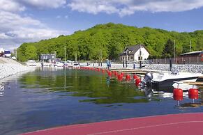 Detached Cottages by the Lake, Lubin