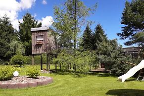 Holiday Home in Katzowwith Garden