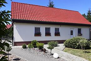 Holiday Home in Katzowwith Garden