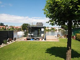 Hausboot Friedrich in Malchow