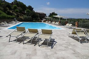 Apartment in Volterra With Garden