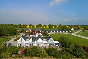 Holiday House, Large Terrace, Whirlpool, Wrzosowo-formerly TUI Ferienh