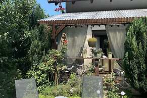 Comfortable Holiday Home for 8 People, Kolczewo