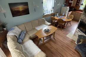 Comfortable Holiday Home for 8 People, Kolczewo