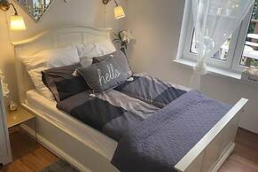 Comfortable Holiday Home for 8 People, Kolczewo