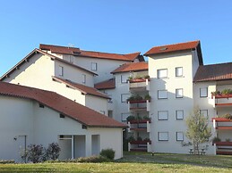Inviting Apartment With Balcony