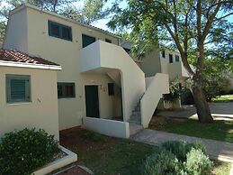 Apartments in Zaton With Pool