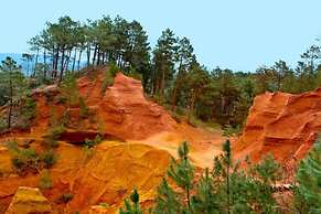 Pretty Holiday House With Private Garden, Apt