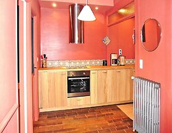 Charming Holiday Home, Near the Beach