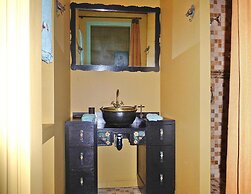 Charming Holiday Home, Near the Beach