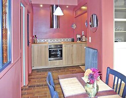 Charming Holiday Home, Near the Beach