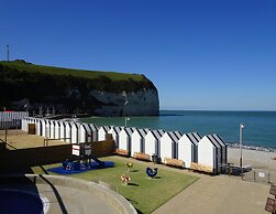 Charming Holiday Home, Near the Beach