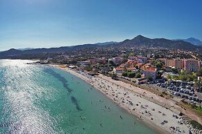 Romantic Getaway in L'ile-rousse