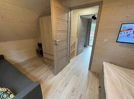 House for 6 With Swimming Pool