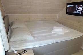 Holiday Home for 6 Person With Pool in Mrzezyno