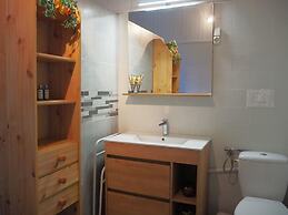 Holiday Home in Bydoin With Terrace