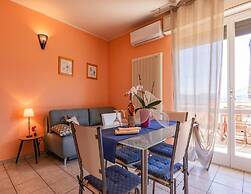 Residence Casa & Vela With Private Beach, Oggebbio