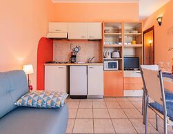 Residence Casa & Vela With Private Beach, Oggebbio