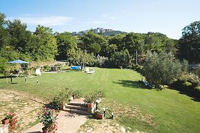 Apartment in Chiusdino With Terrace