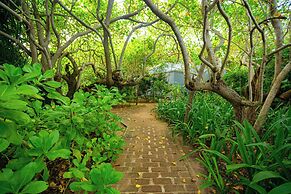 Ravana Garden Sustainable Luxury Boutique Hotel