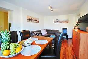 Apartment With Balcony, Close to Sea, Ustronie