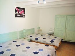 Holiday Home With Pool in Vaison-la-romaine