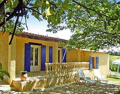 Holiday Home With Pool in Vaison-la-romaine