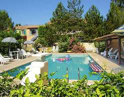 Holiday Home With Pool in Vaison-la-romaine