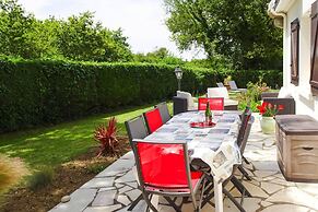 Beautiful Quiet Holiday Home, Close to the Beach