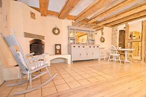 Holiday Apartment in the Countryside, Dzierzcin