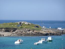 Semi-detached House With sea Views, Porspoder