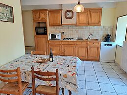 Semi-detached House With sea Views, Porspoder