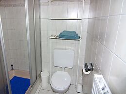 Apartment in Bsum With Garden