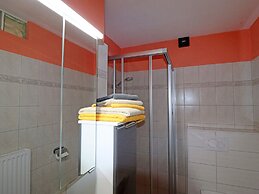 Apartment in Bsum With Garden