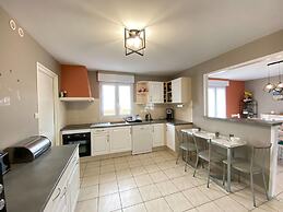 Holiday House, Barneville-carteret, 300 m From the sea