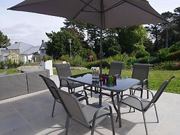 Comfortable Holiday Home With Partial sea Views, Douarnenez-treboul