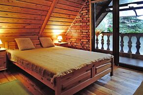 Detached Cottage With a Large Garden, 200m From the Lake, Bogacko-ex T