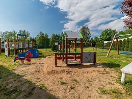 Single-storey Holiday Homes, Pool, Playground