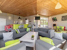 Single-storey Holiday Homes, Pool, Playground