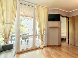 Single-storey Holiday Homes, Pool, Playground