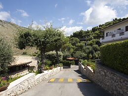 Residence Costa Di Kai Ed Din