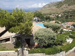 Residence Costa Di Kai Ed Din