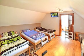 Comfortable Holiday Home With a Garden, Noskowo