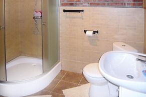 Terraced Houses, Right on the Lake, Sulomino