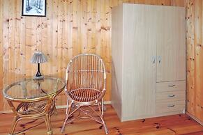 Terraced Houses, Right on the Lake, Sulomino