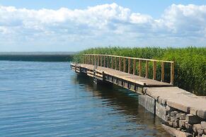 Terraced Houses, Right on the Lake, Sulomino