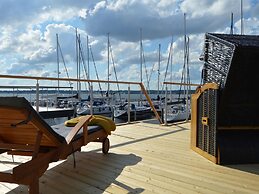Houseboat Hecht in Egernsund at the Marina Minde